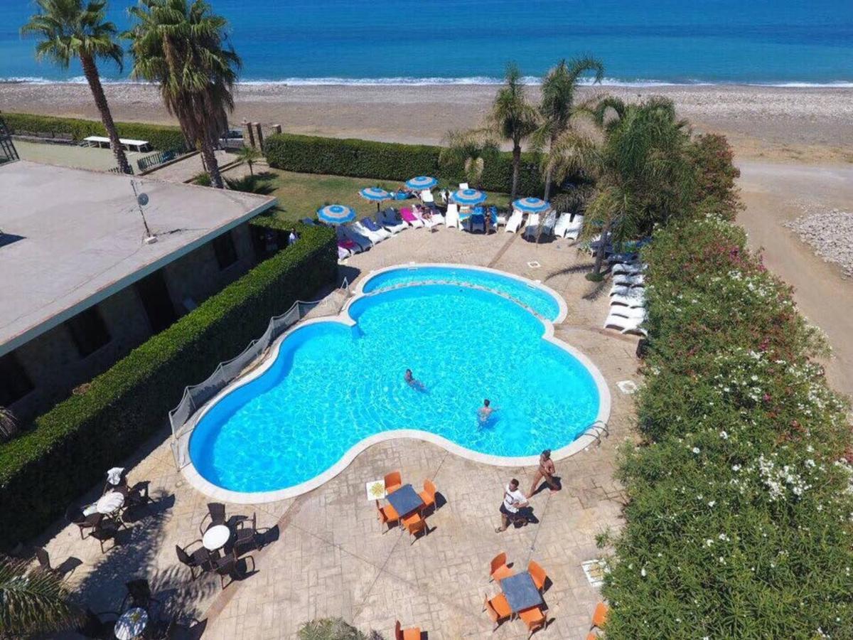 Il Geranio - Resort & Suites Acquedolci Exterior foto
