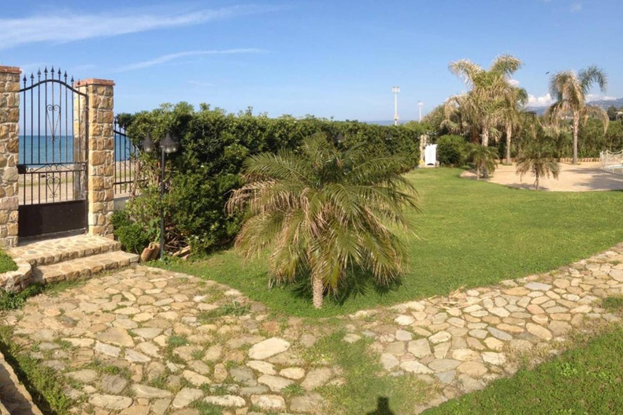 Il Geranio - Resort & Suites Acquedolci Exterior foto